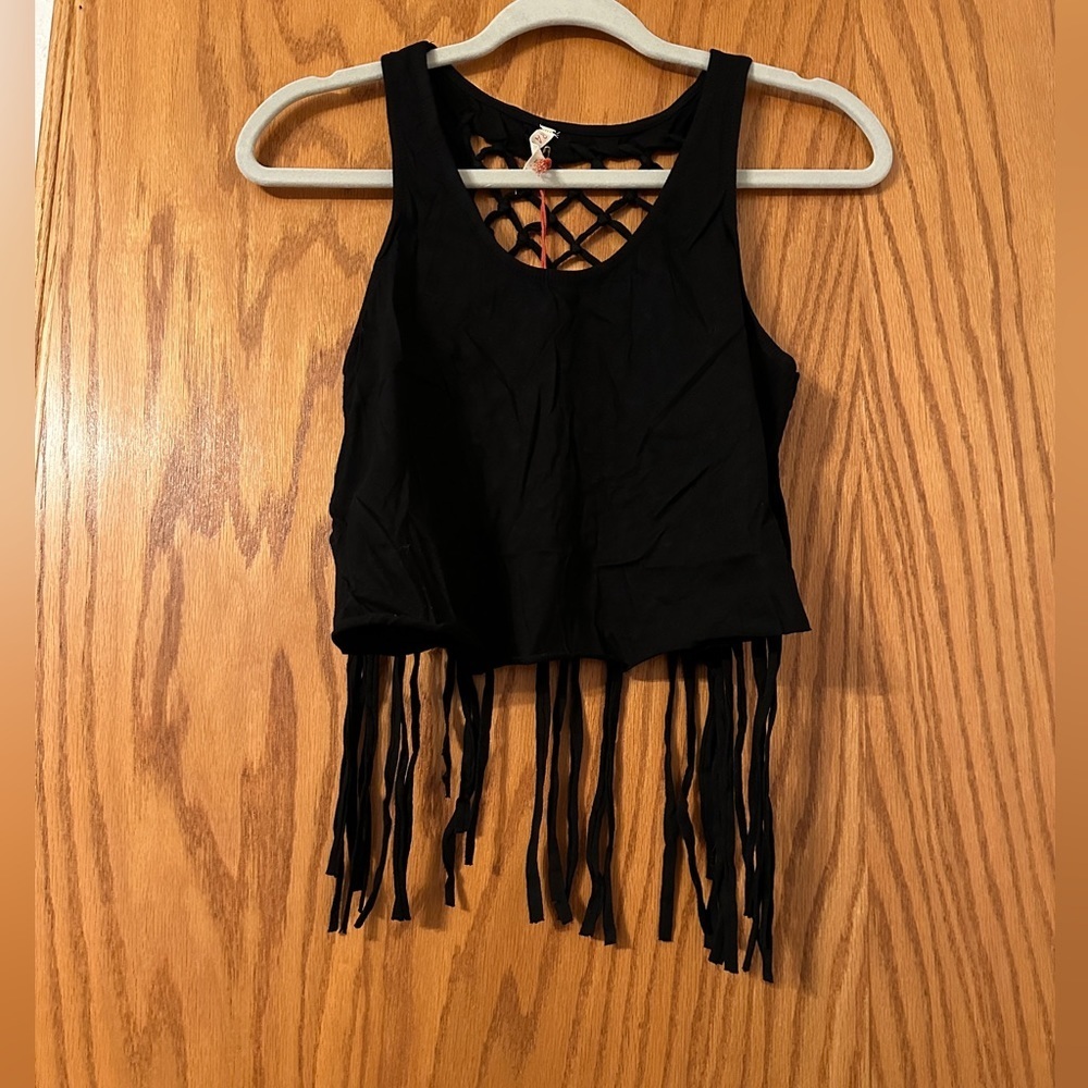 Raga Cropped Fringe Tank - NWT - Size L (runs small)